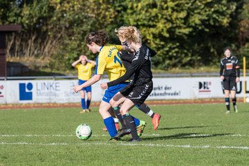 Bild 305 - wBJ TuS Felde - SV Henstedt Ulzburg : Ergebnis: 1:8